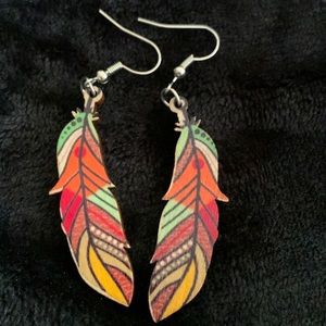 feather earrings